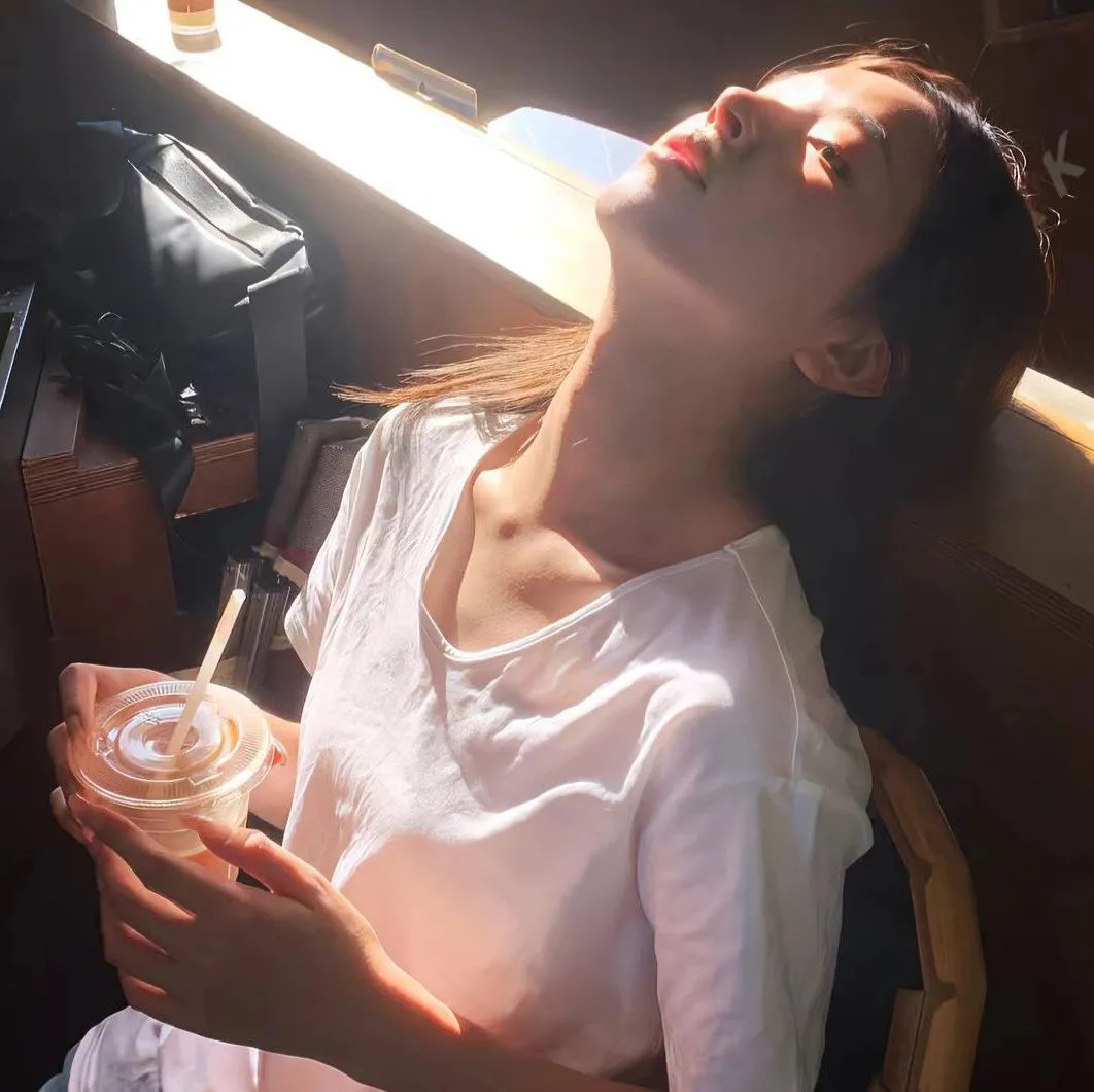 我的篡位替身